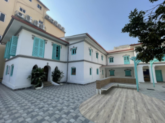 Brit House