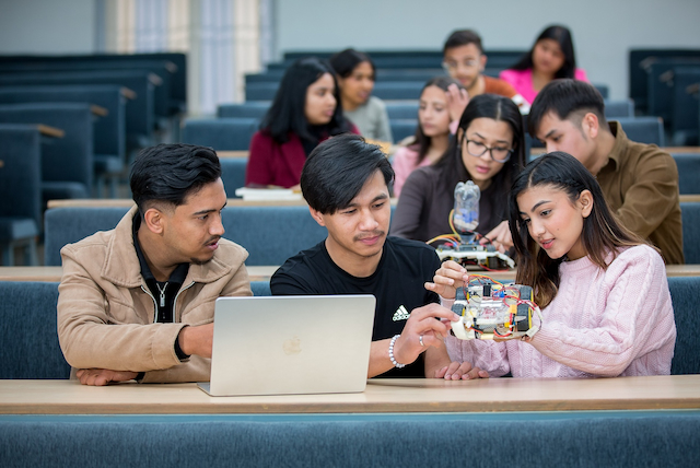 BSc (Hons) Computing with Artificial Intelligence
